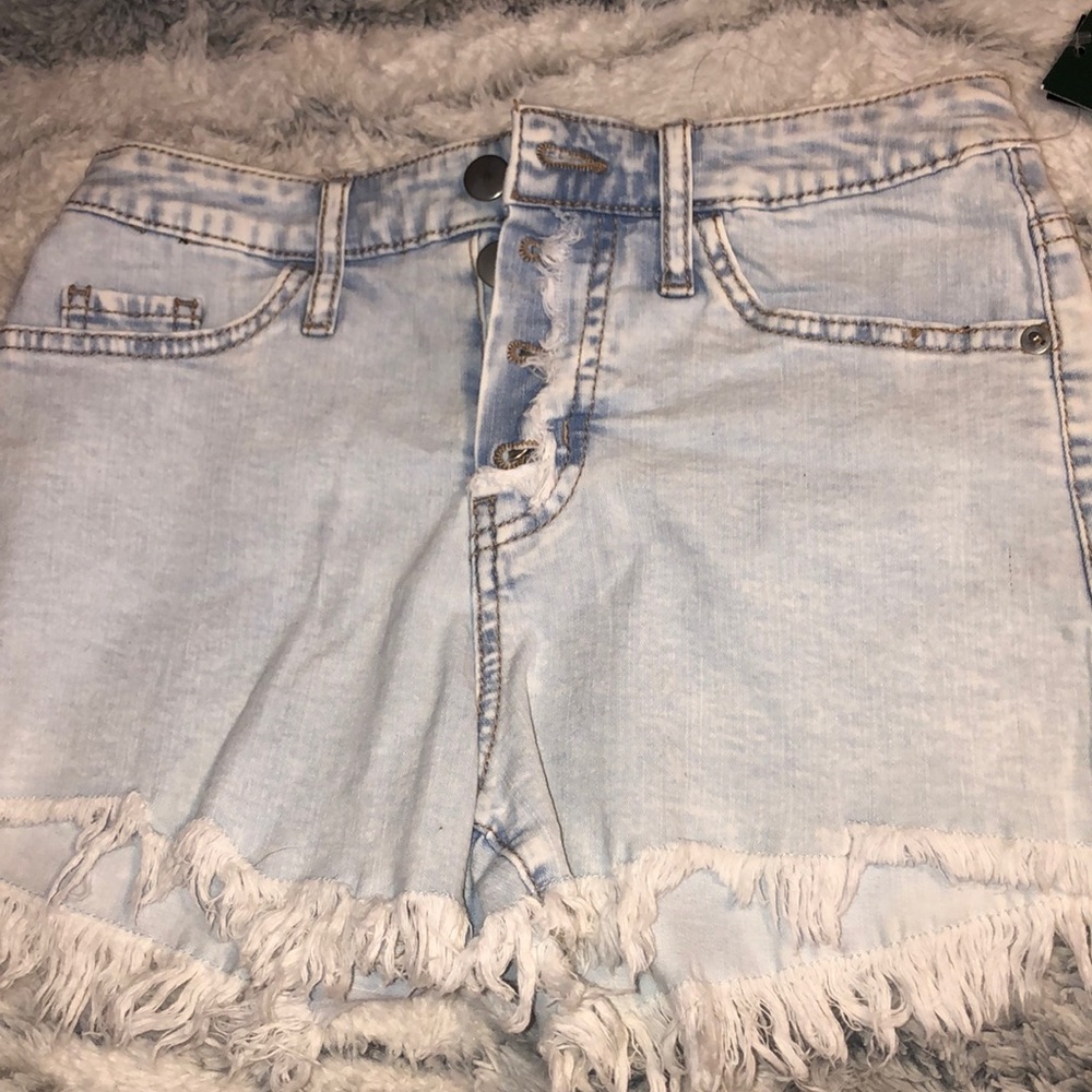 light wash jean shorts